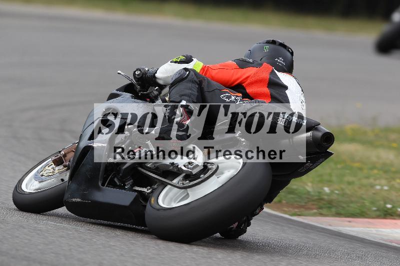 Archiv-2022/23 06.06.2022 PROMAX ADR/Gruppe rot/backside